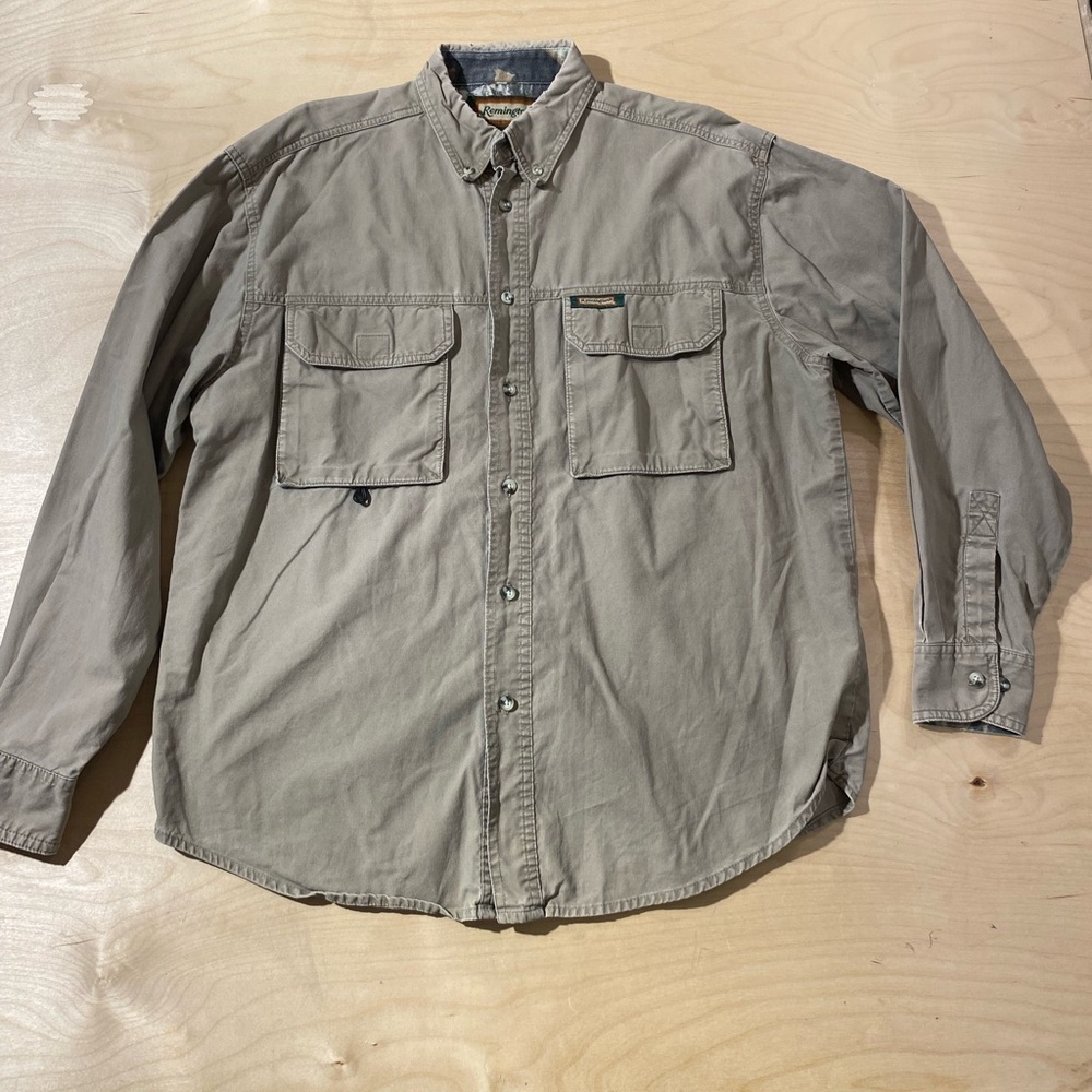Remington Long Sleeve Shirt Medium (NM)